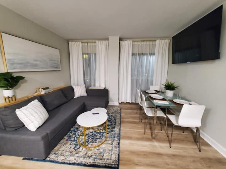 Remodeled 2Bd/2Ba Condo Mins From Universal Studio Orlando Dış mekan fotoğraf
